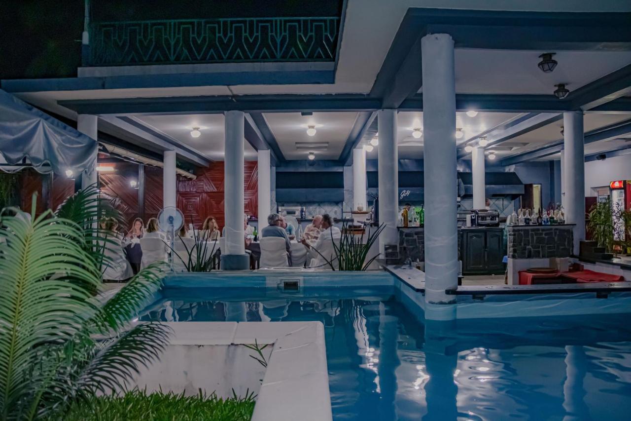 Le Grand Hôtel Diego Antsiranana Exterior foto