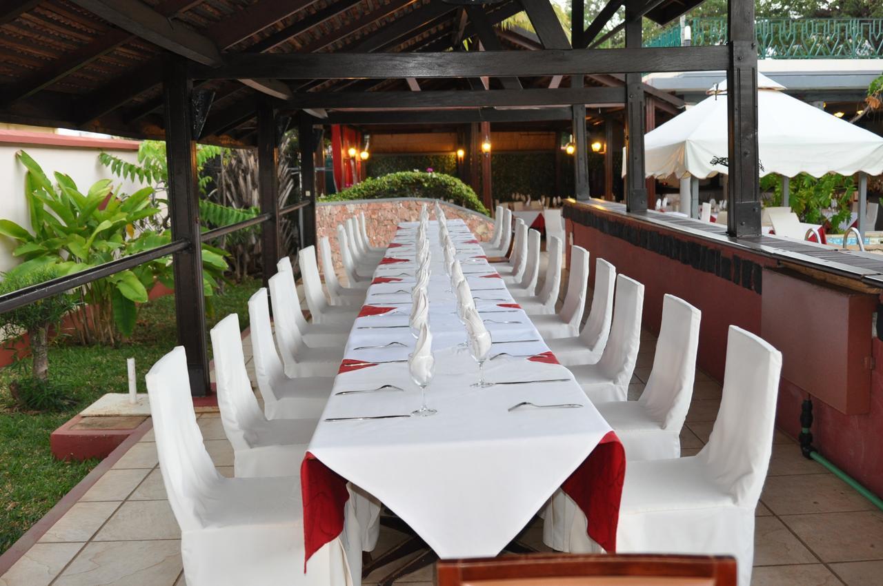 Le Grand Hôtel Diego Antsiranana Exterior foto